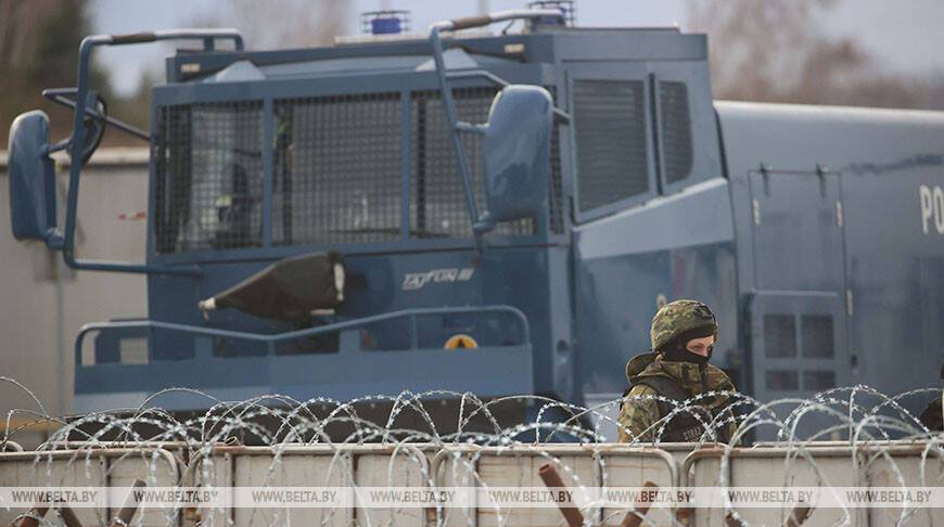 Вольфович: Польша демонстрирует на границе не силу, а свое бессилие