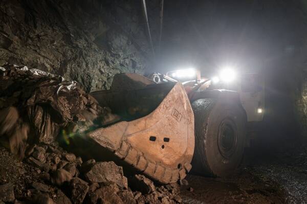 Шестерых погибших нашли в аварийной кузбасской шахте "Листвяжная"
