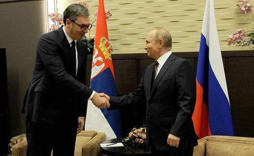 Сербский президент Вучич договорился с Путиным о сохранении цены на газ для Сербии на уровне в $270