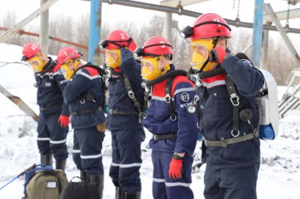 Путин подписал указ о награждении спасателей в Кузбассе орденами Мужества