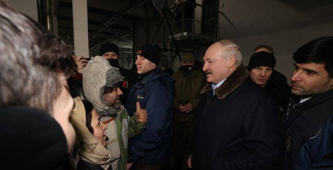 Лукашенко пообещал не делать политику на судьбах беженцев