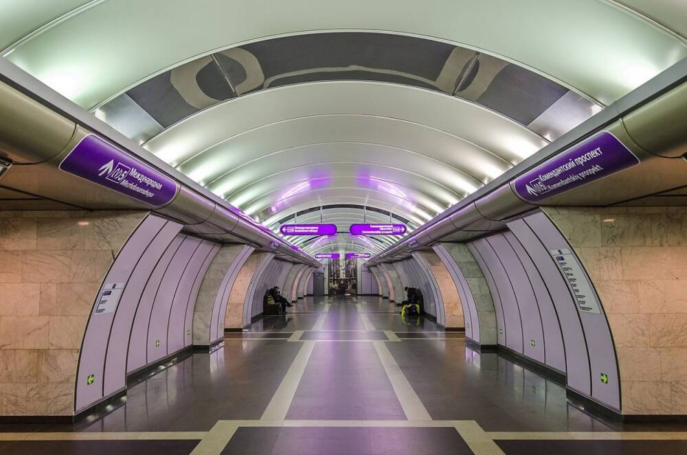 В 2022 году в Петербурге отремонтируют эскалатор на станции метро «Волковская»