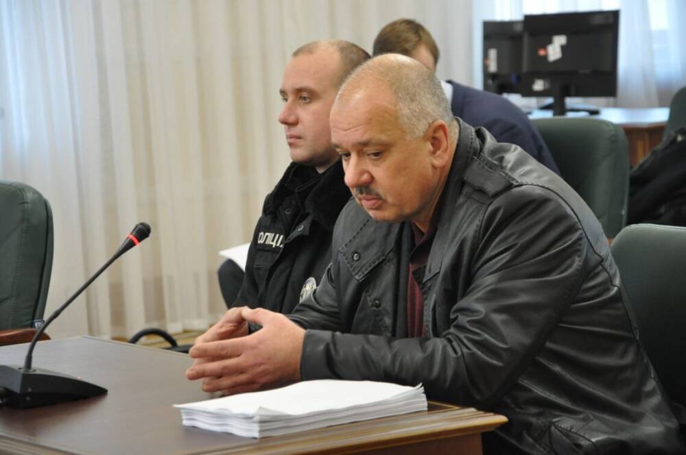 Суд просит привлечь к ответственности адвоката главы Дружковского суда