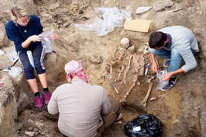 В Баксанском ущелье обнаружили более 50 древних погребений
