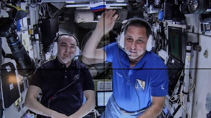 Космонавты РФ перешли в новый модуль на МКС