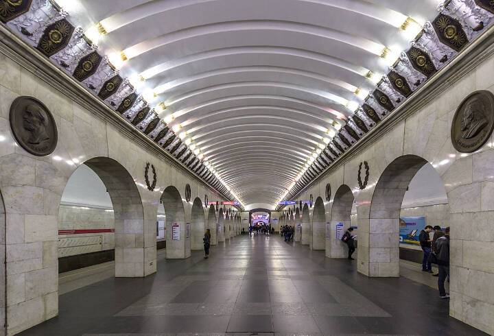 В канун Нового года станция метро "Технологический институт-1" вновь станет доступной