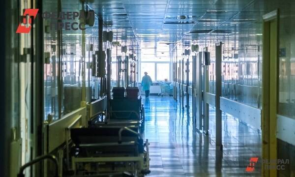 Антипрививочники устроили скандал в «красной зоне» госпиталя