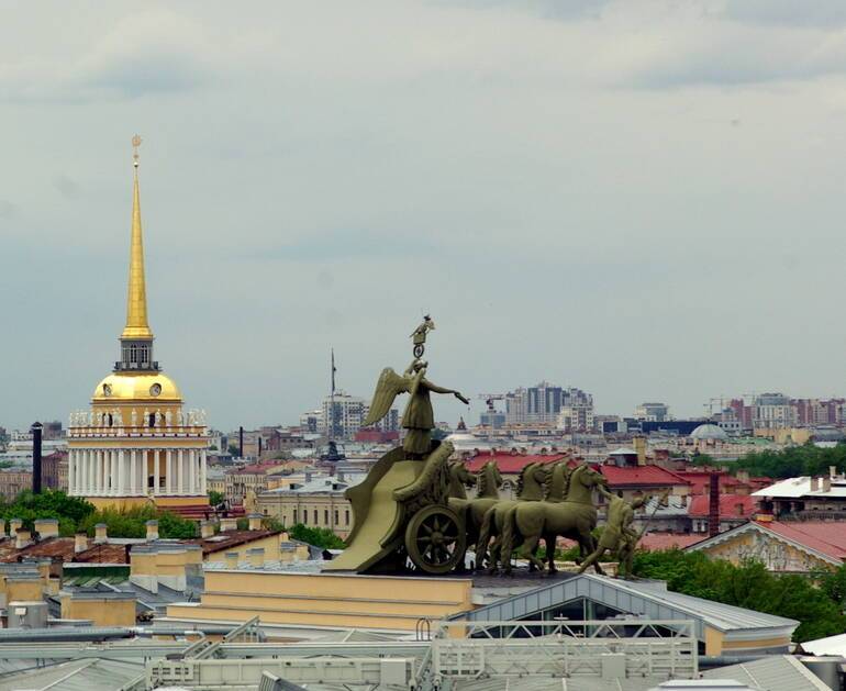 Градостроительные вопросы Петербурга еще год будут решаться в онлайн-режиме