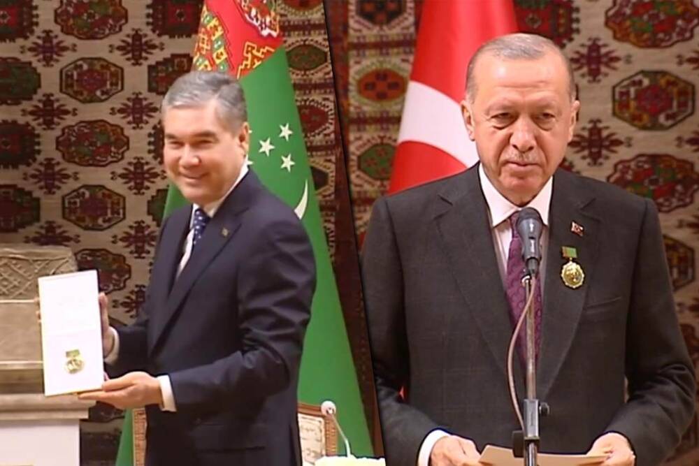 Бердымухамедов договорился с Эрдоганом о создании маршрутов поставок энергоресурсов в Европу и наградил его орденом