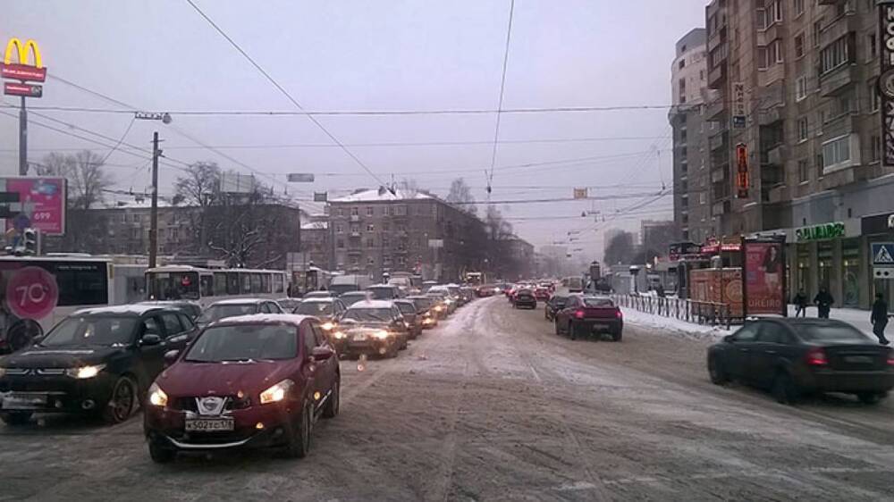 Эксперт Солдунов посоветовал коммунальщикам Петербурга серьезно подойти к уборке улиц