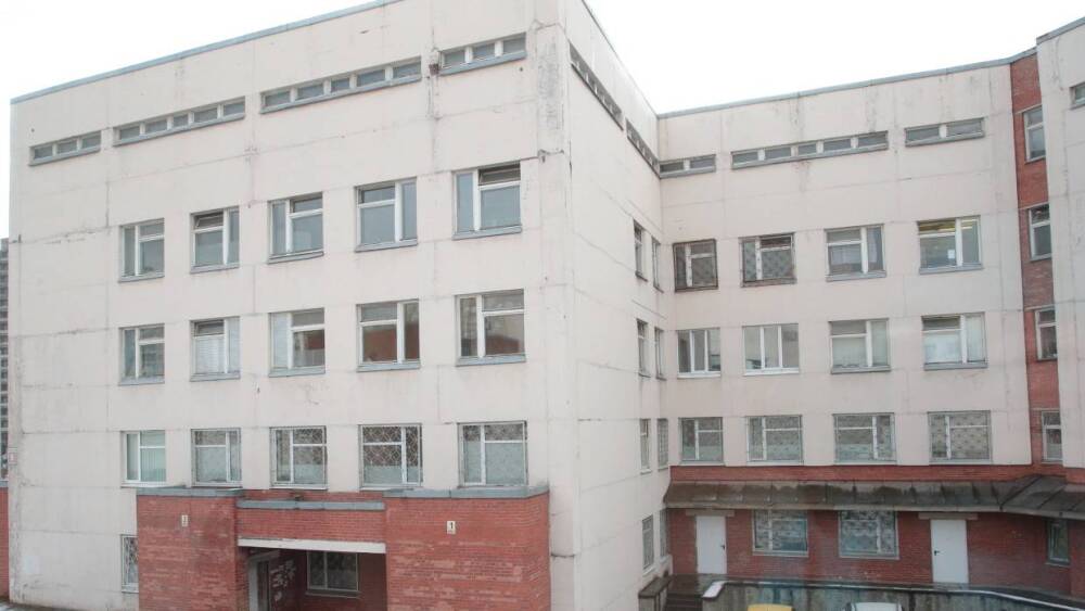Петербургская больница имени Филатова все еще ждет обещанный властями города ремонт