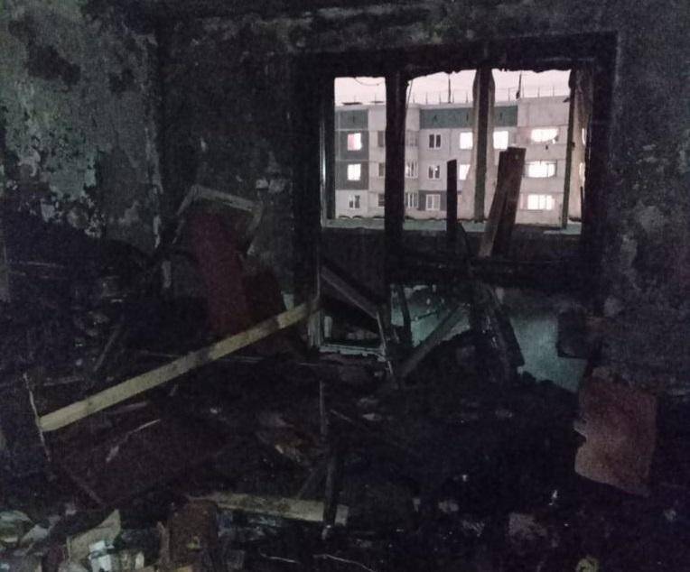 Следком начал проверку после гибели 2 пенсионеров в пожаре в Новосибирске