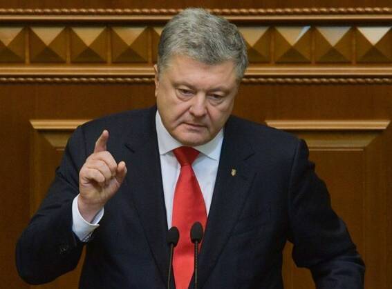 Порошенко призвал США предоставить Украине дополнительное вооружение для борьбы с Россией