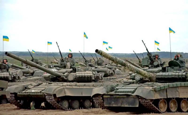 «Погоним трусливых русских»: ВСУ показали бронетанковую бригаду, готовую к нападению на Донбасс