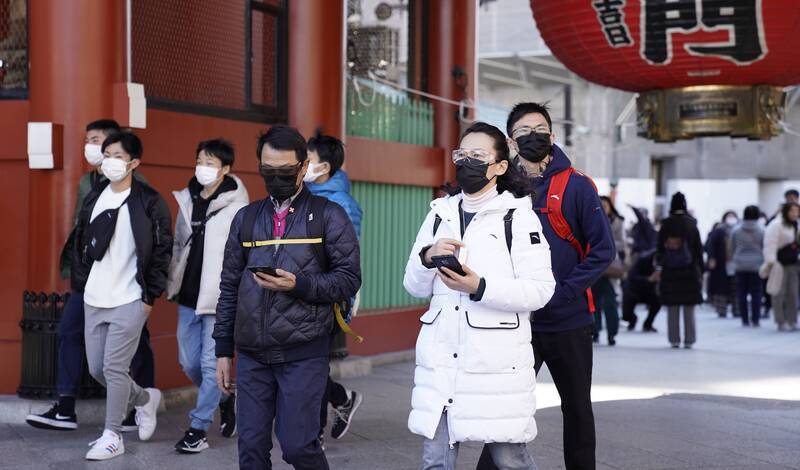 Япония перестанет пускать иностранцев на фоне распространения штамма «омикрон»