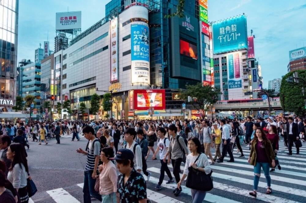 Япония ограничит въезд иностранцев из-за нового штамма COVID