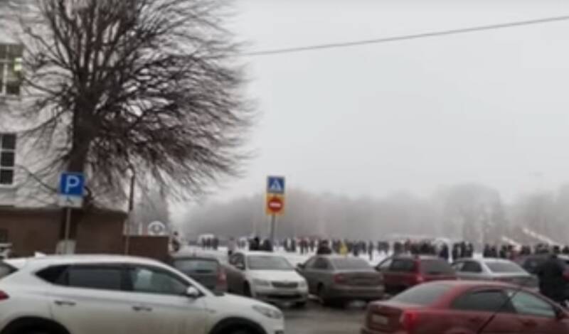 Здание правительства Ульяновской области эвакуировали в связи с угрозой взрыва