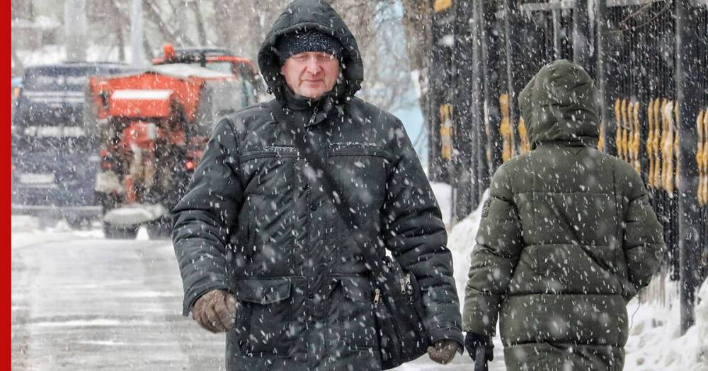 Москвичей предупредили о сильном дожде и резком падении атмосферного давления