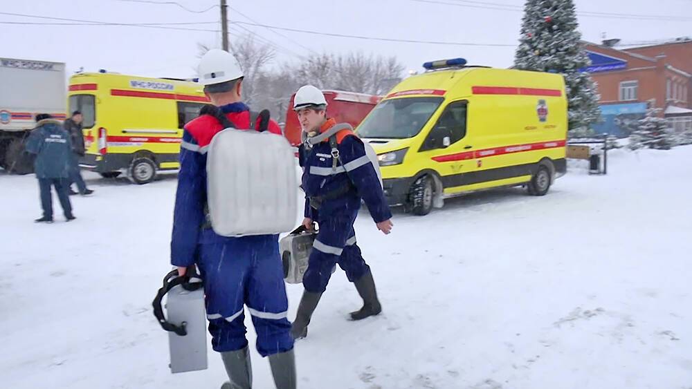 Семьи погибших в Кузбассе шахтеров получат по миллиону рублей
