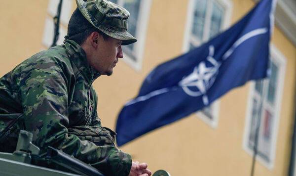 "Бартер" Прибалтики и НАТО: русофобия в обмен на деньги