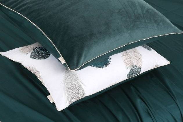 Новая коллекция дизайнерских постельных наборов появились в супермаркете «Домолюкс» в Чите
