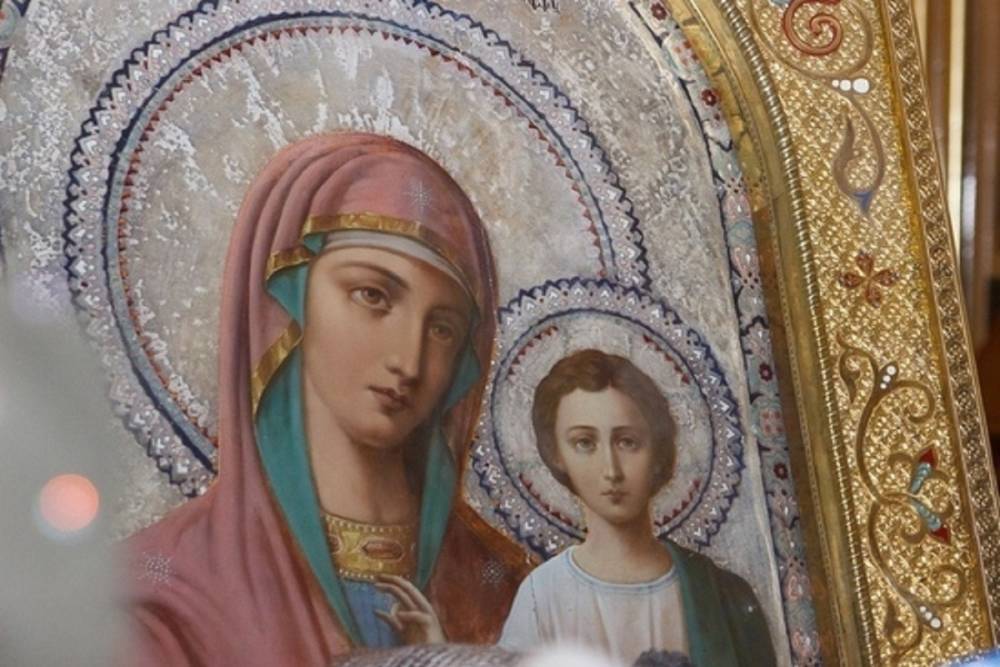 День иконы Казанской Божьей Матери 4 ноября: как отмечается праздник и что категорически нельзя делать