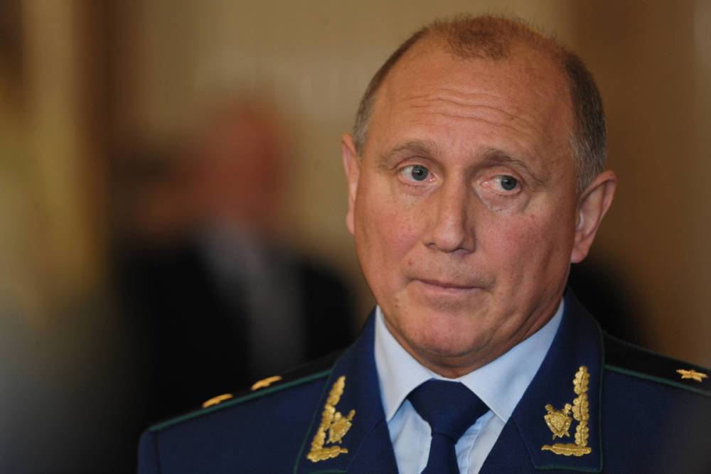 Владимир Путин освободил от должности прокурора Петербурга Сергея Литвиненко