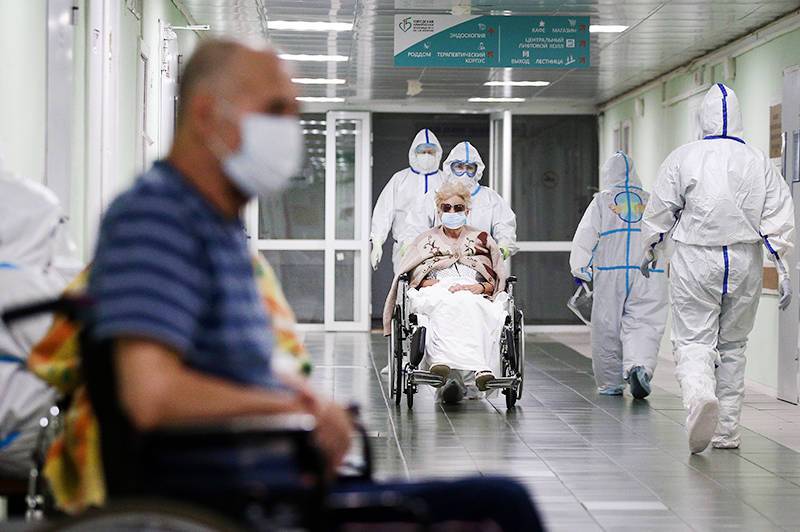Коронавирусом в России заболели еще 40443 человека
