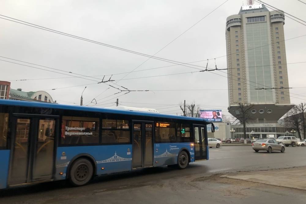 Больше 130 пассажиров тверских автобусов оштрафовали за поездки без масок