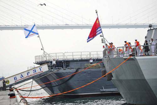 Высокий темп строительства ВМФ РФ и ВМС КНР пугает американцев