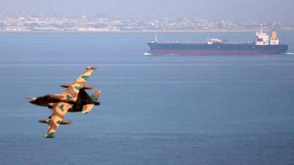Иран не позволил США «украсть» нефть в Оманском заливе