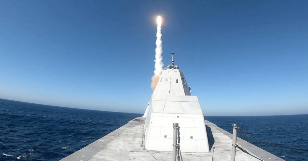 ВМС США перевооружат свои эсминцы Zumwalt гиперзвуковыми ракетами (фото)