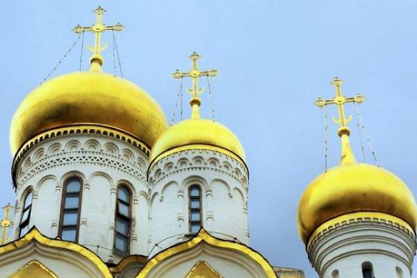 Праздник иконы Казанской Божьей матери отмечают 4 ноября 2021 года, приметы и традиции торжества