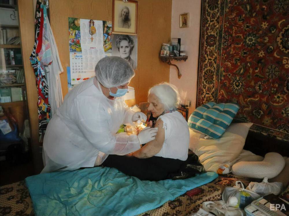 В октябре в Украине сделали более 4,9 млн прививок от COVID-19. Это месячный рекорд – Минздрав