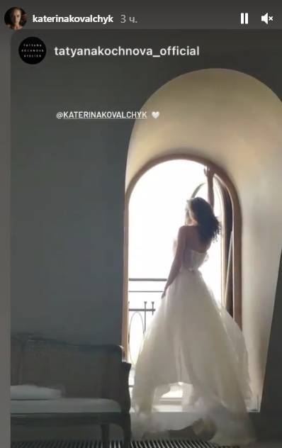 Девушка Гарика Харламова в свадебном платье: неужели пара собралась пожениться?