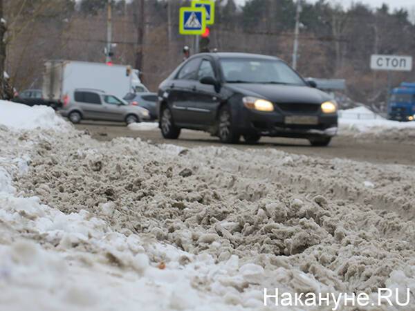 Циклон «Бенедикт» устроил в Петербурге снежный коллапс