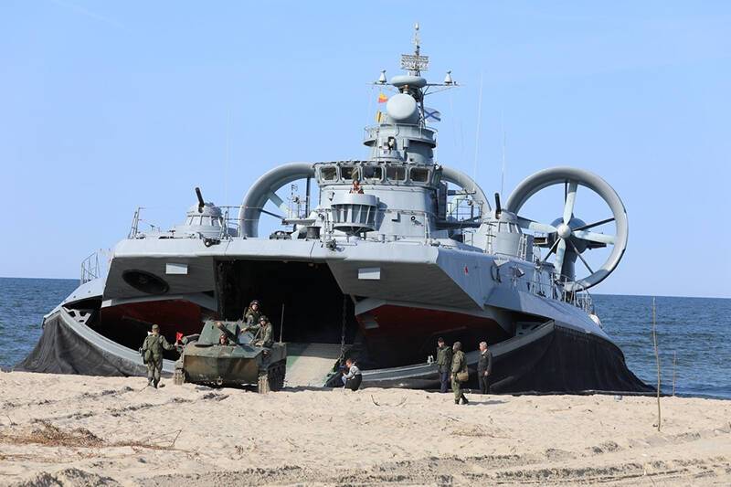 МИД подчеркнул законность военного присутствия России в Крыму
