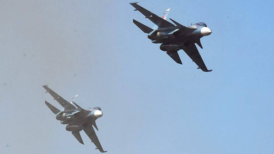 Истребители Су-30СМ РФ и Белоруссии выполнили полет вдоль границы республики