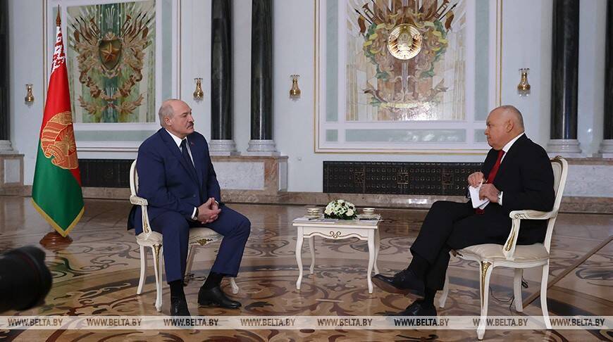 Лукашенко о маневрах НАТО: Я не должен идти на провокации. Нужно предвидеть, что произойдет, чтобы не получилось, как в 1941 году