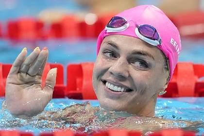 Ефимова рассказала о предложенных гонорарах за индивидуальные уроки по плаванию