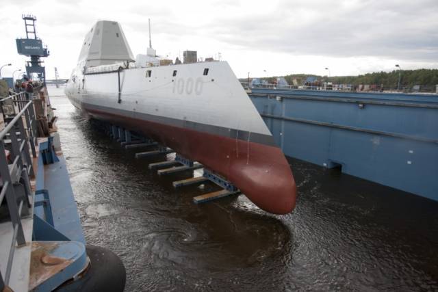 США установят гиперзвуковое оружие на место знаменитых 155-миллиметровых орудий эсминца Zumwalt
