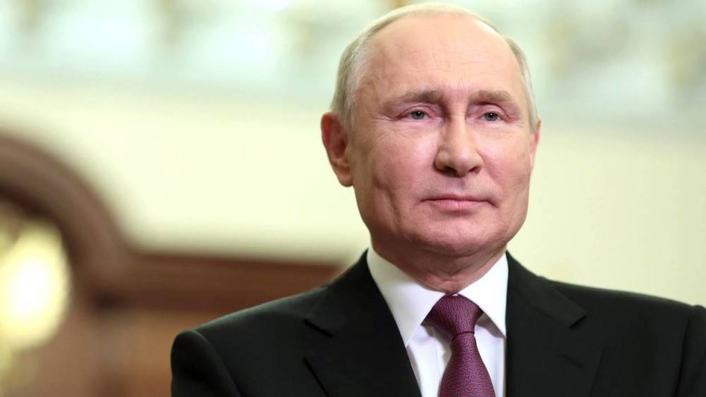 Владимир Путин обратился к россиянам по случаю Дня народного единства