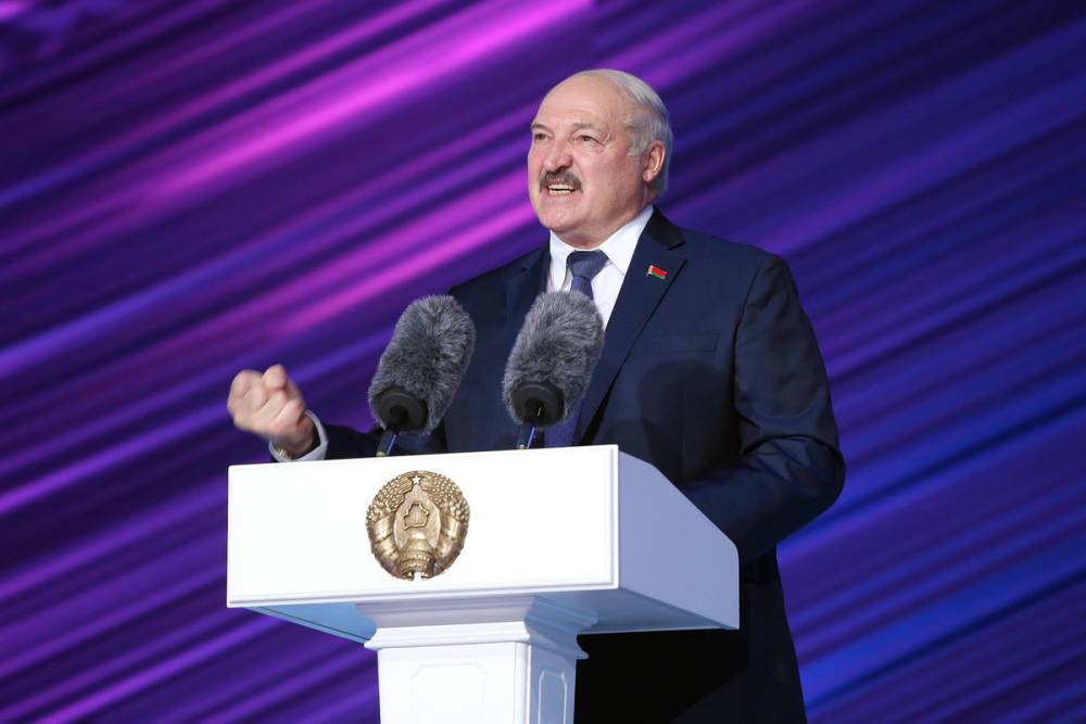 Лукашенко предложил создать российско-белорусский медиахолдинг