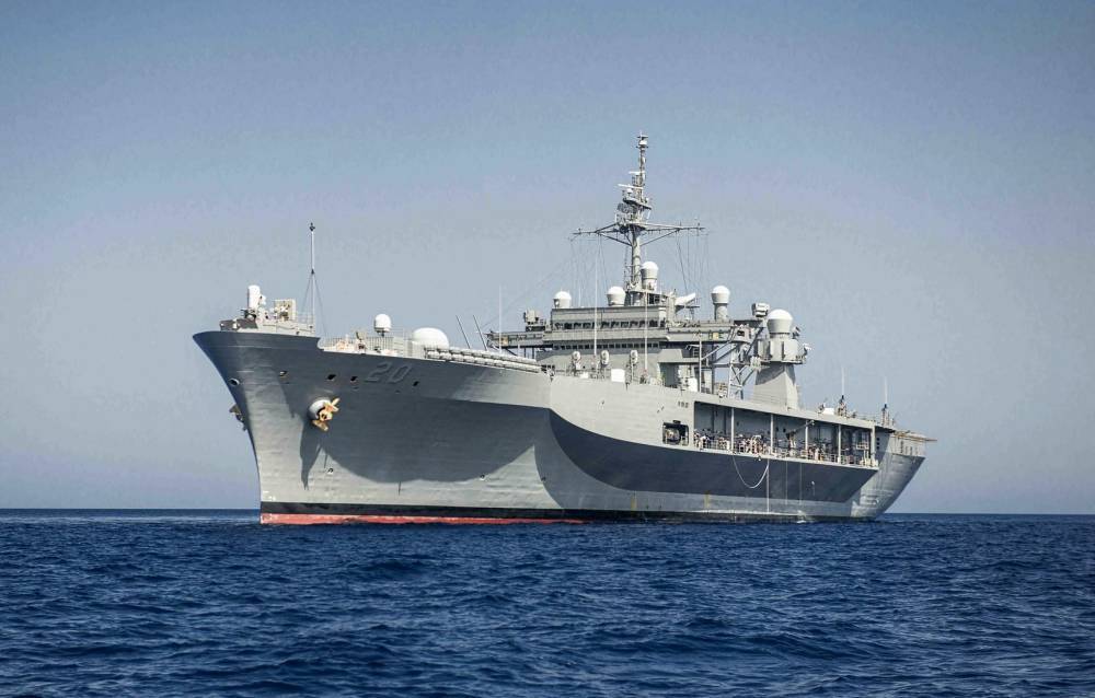 «Добро пожаловать»: Кулеба поприветствовал корабль США LCC 20, который вошёл в Чёрное море
