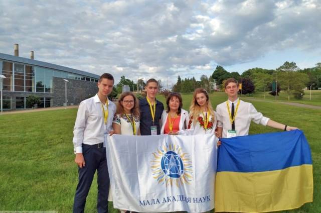 Украина получила от США лицензию на проведение Олимпиады гениев