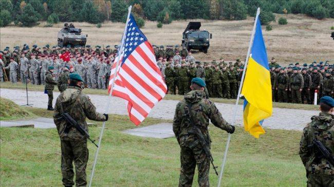 В Конгресе США призвали Байдена оказать военную помощь Украине