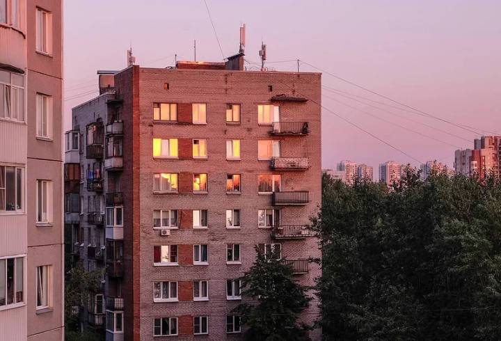 Юрист перечислила запрещенные к хранению в российских квартирах предметы