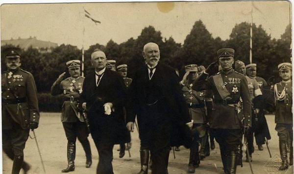 Как первый президент Латвийской Республики Янис Чаксте относился к русским