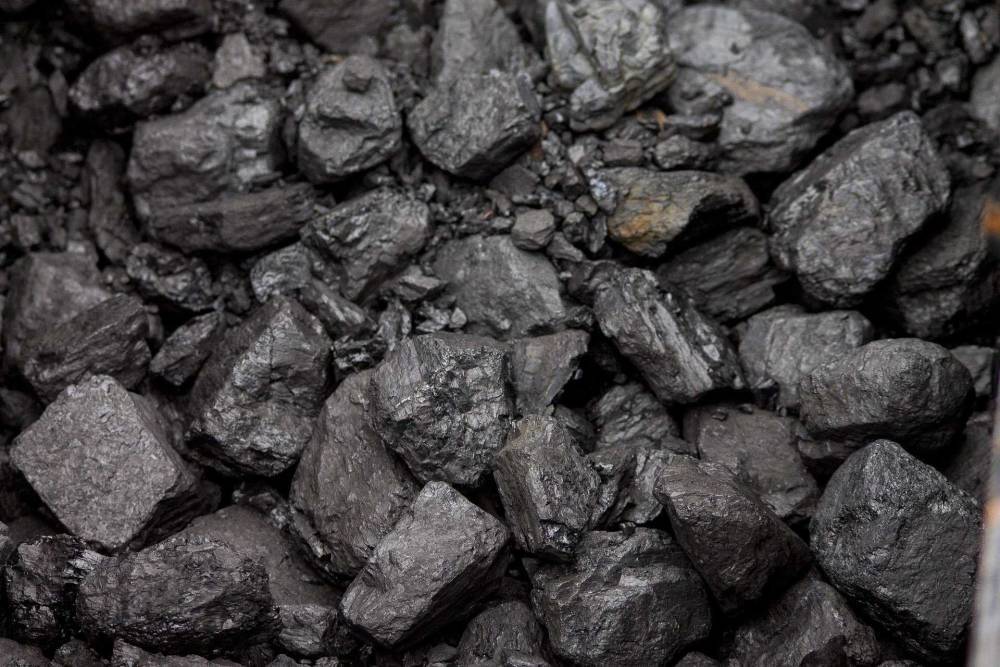Правительство Украины заключило контракты на экспорт угля из Польши, США и ЮАР