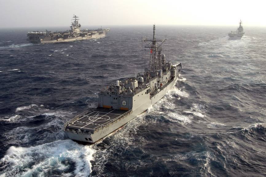 Аналитики Sohu одной фразой описали реакцию РФ на вторжение корабля США в ее воды